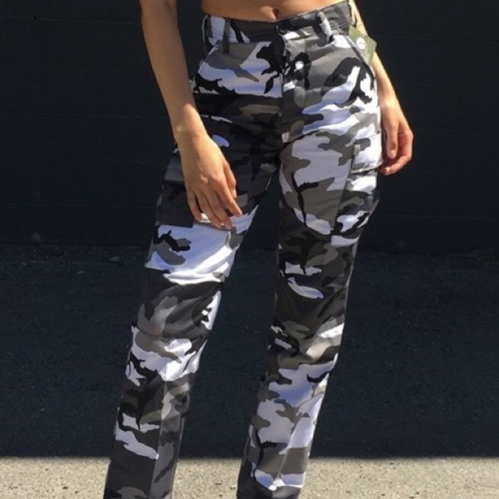 High waisted Frankie collective grey cargo pants